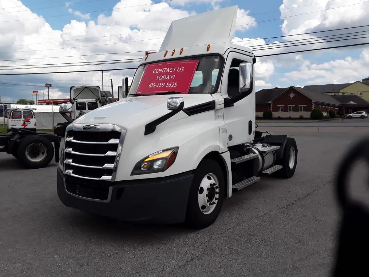 2020 Freightliner Cascadia