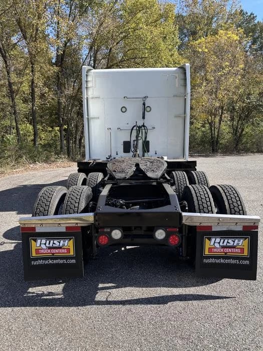 2022 Peterbilt 579 in Nashville, TN — photo 13