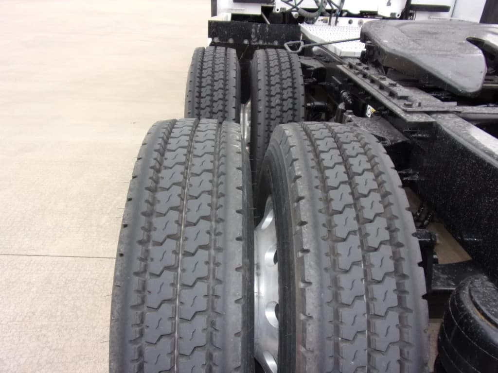 2021 Peterbilt 579 in Fort Smith, AR — photo 7