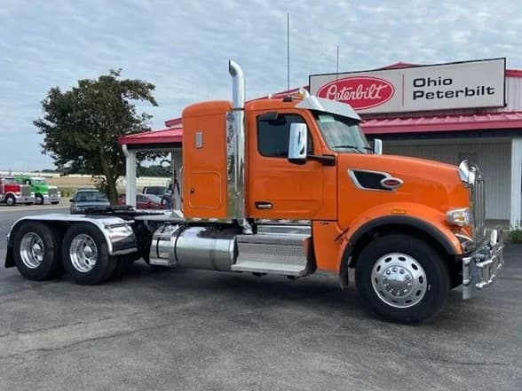 2025 Peterbilt 567 in Lima, OH