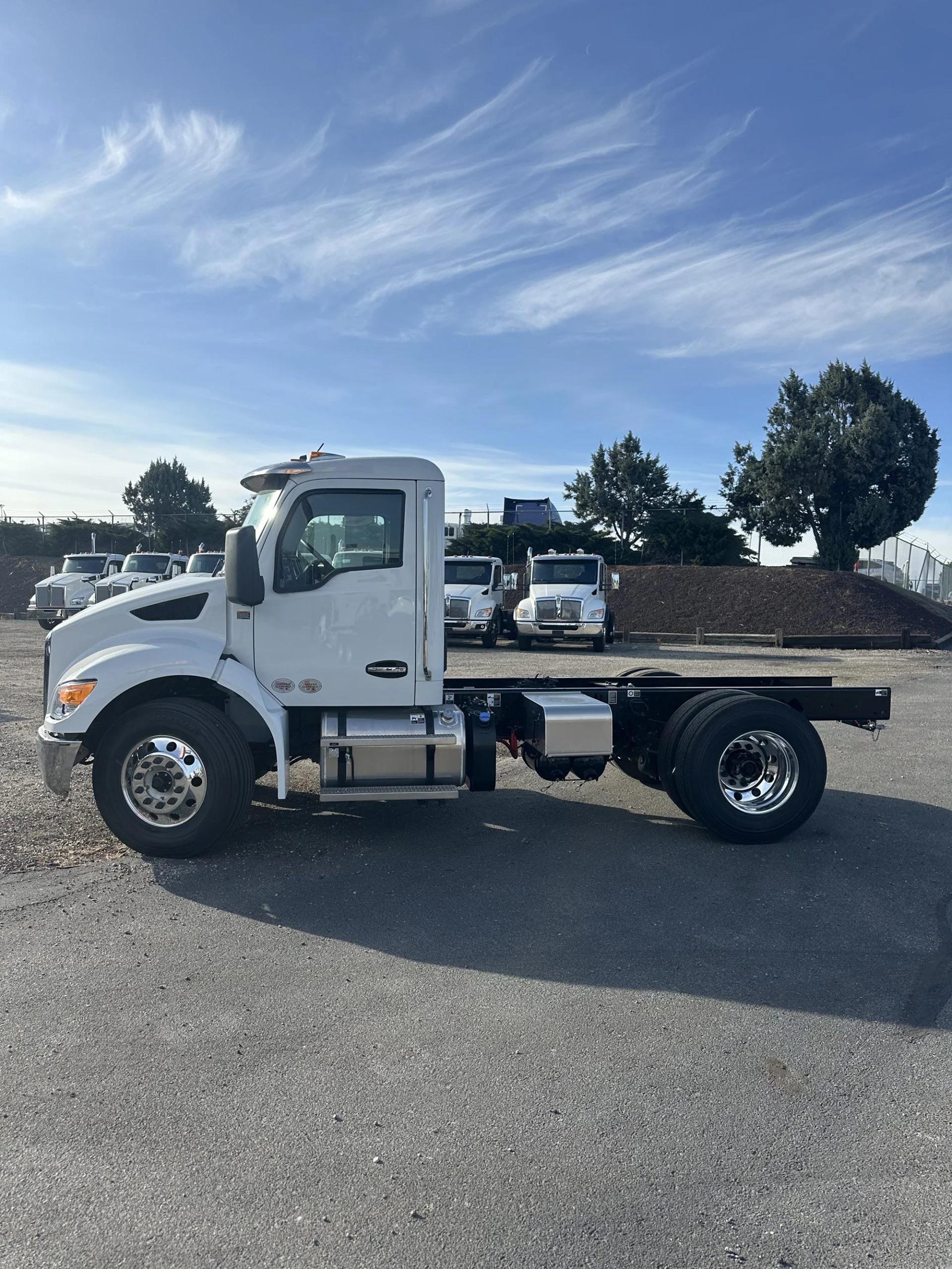 2025 Kenworth T380 in Boise, ID, ID — photo 3