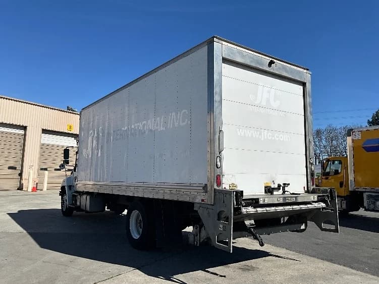 2018 Hino 338 in West Sacramento, CA — photo 6