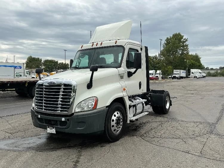 2019 Freightliner Cascadia in Piqua, OH — photo 3