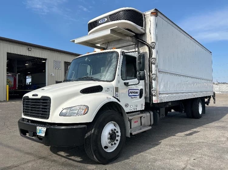 2022 Freightliner M2 106 in Madison, AL — photo 3