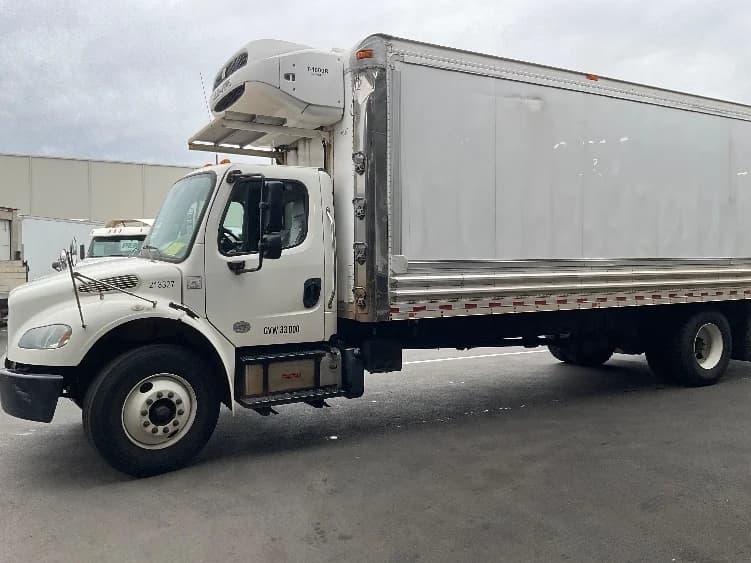 2019 Freightliner M2 106 in Fontana, CA — photo 4
