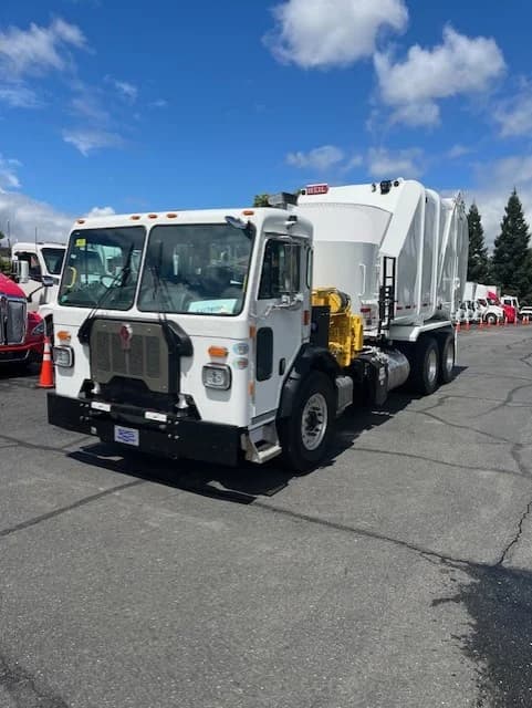 2025 Kenworth 