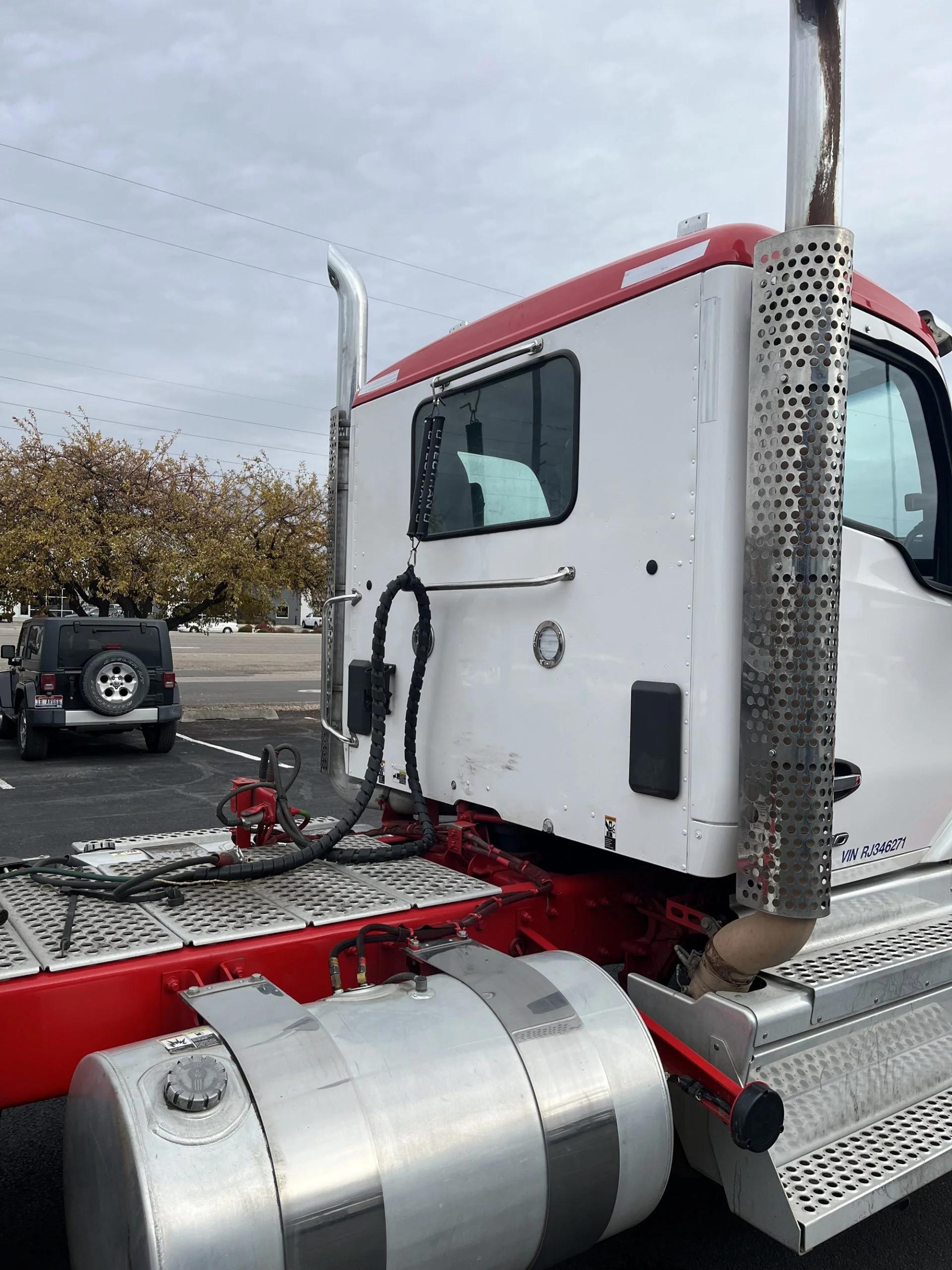 2024 Kenworth W990 in Pocatello, ID, ID — photo 5