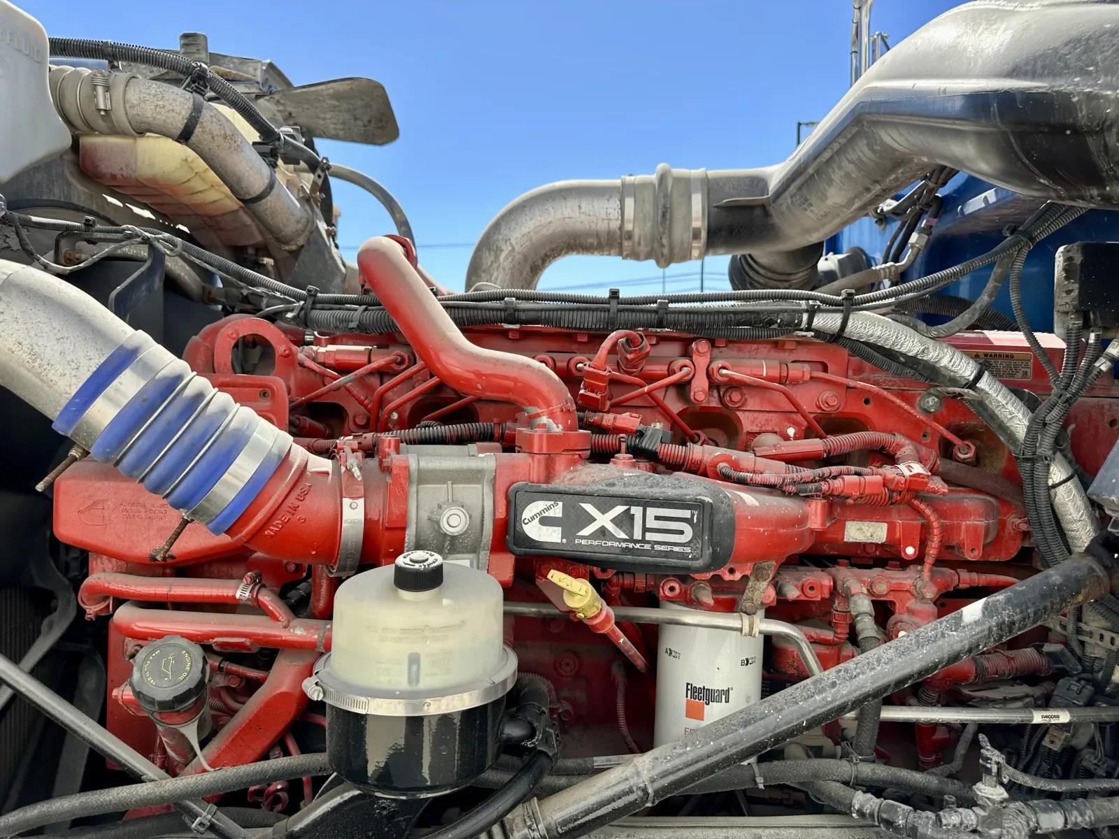 2019 Peterbilt 389 in Hutchins, TX — photo 13