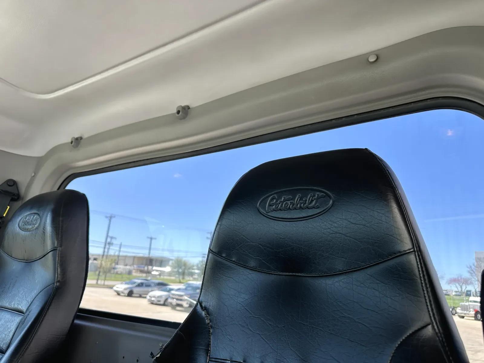 2019 Peterbilt 389 in Hutchins, TX — photo 20