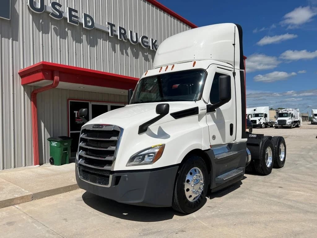 2021 Freightliner Cascadia