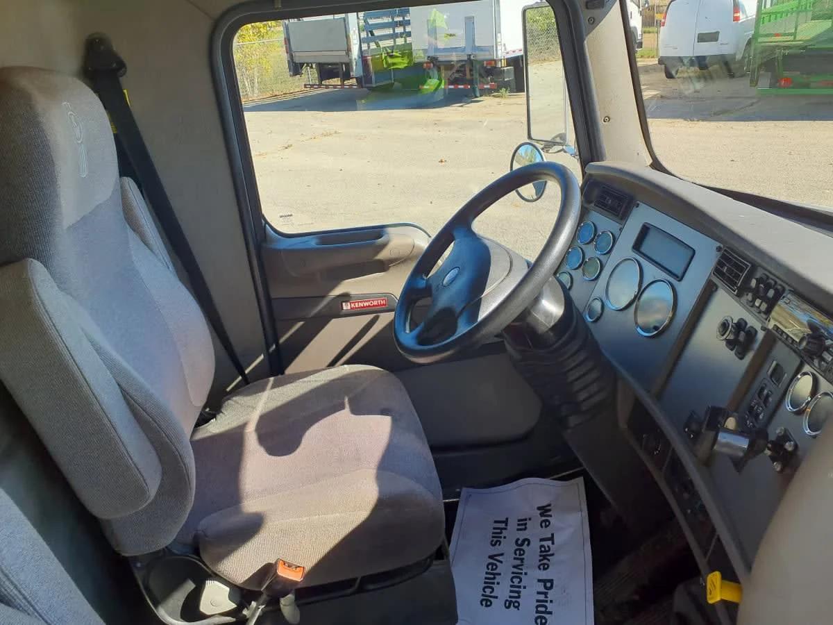 2020 Kenworth T370 in Wayland, MI — photo 7
