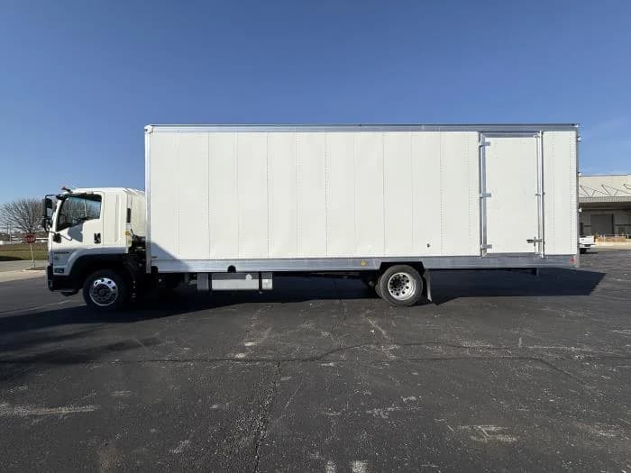 2026 Isuzu FTR in Columbus, OH, OH — photo 10