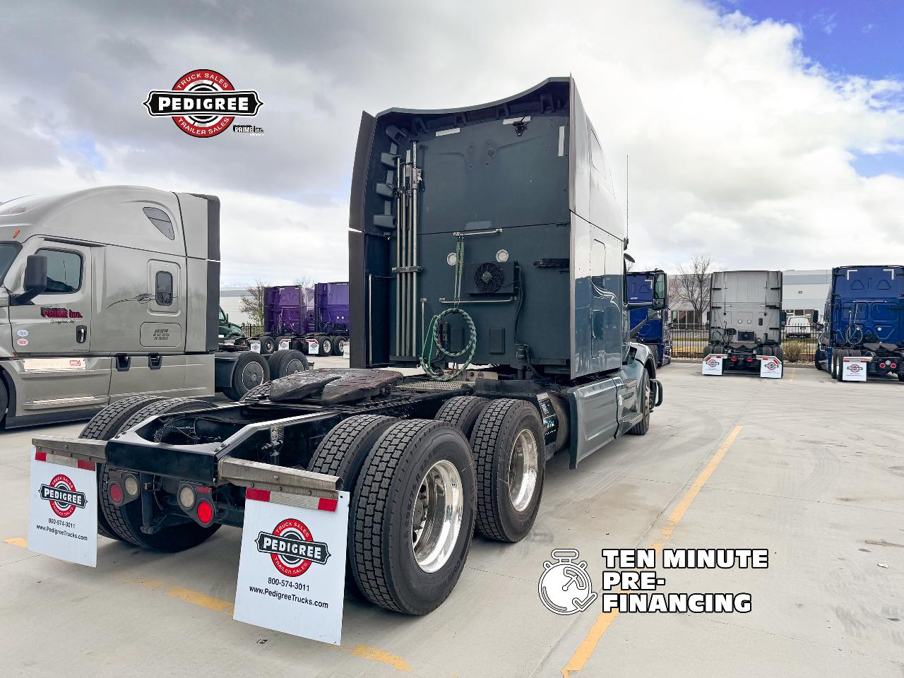 2023 Peterbilt 579 in Salt Lake City, UT — photo 2