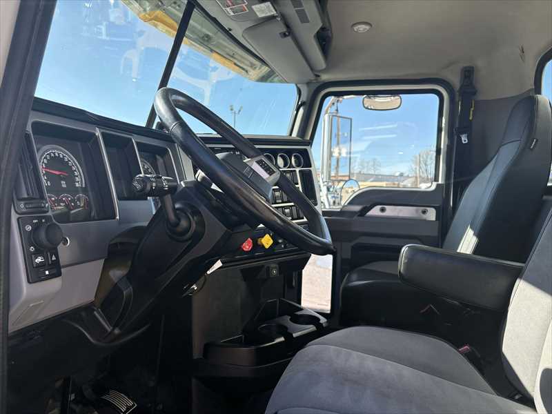2019 Mack Granite in Memphis, TN — photo 16