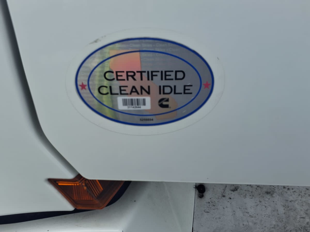 2021 Freightliner Cascadia in Taylor, MI — photo 11