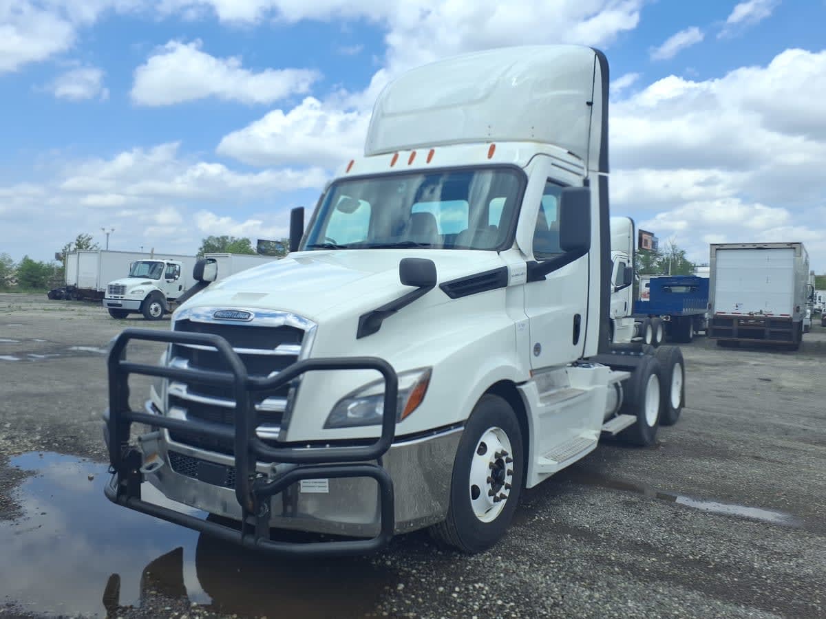 2021 Freightliner Cascadia