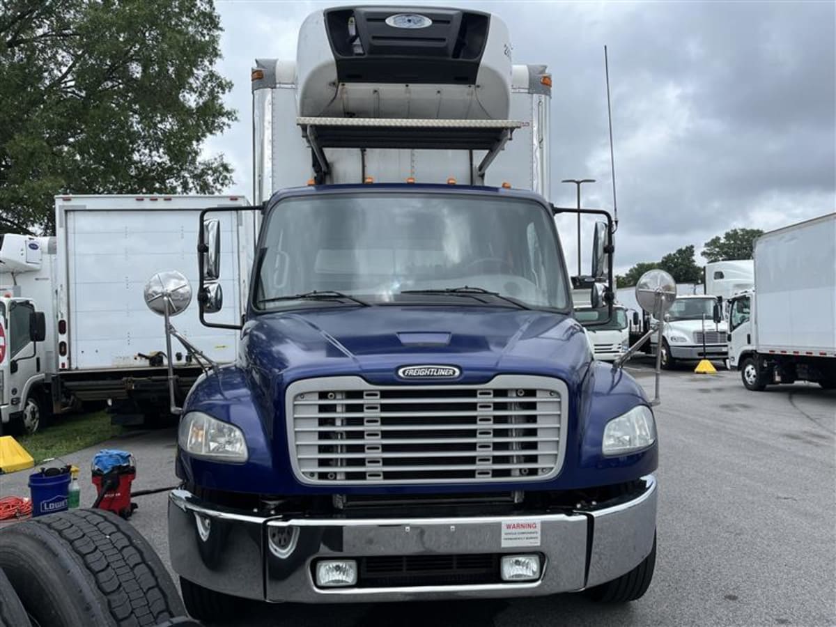 2018 Freightliner M2 106 in Beltsville, MD — photo 2