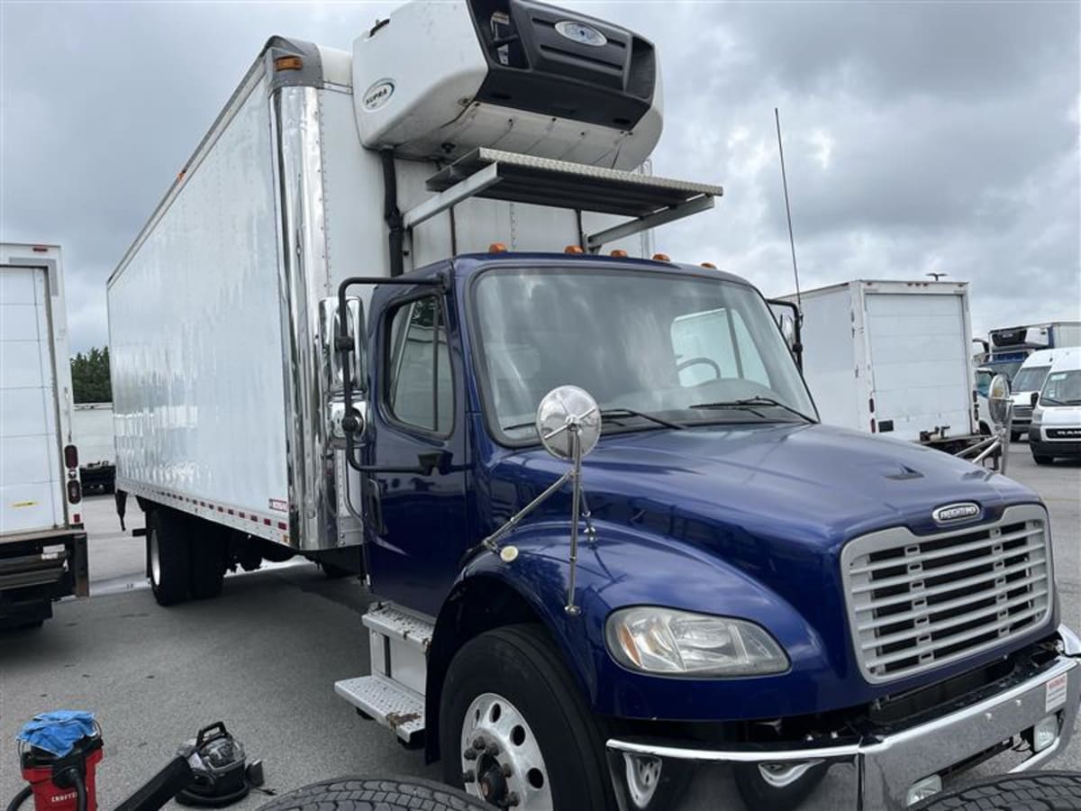 2018 Freightliner M2 106 in Beltsville, MD — photo 3