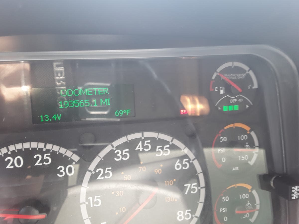 2018 Freightliner M2 106 in Salisbury, MA — photo 10