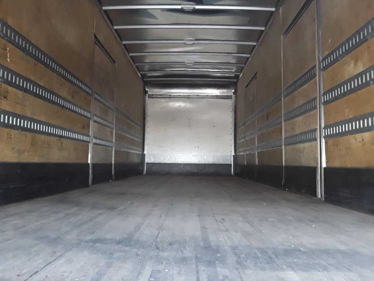 2018 Freightliner M2 106 in Salisbury, MA — photo 8