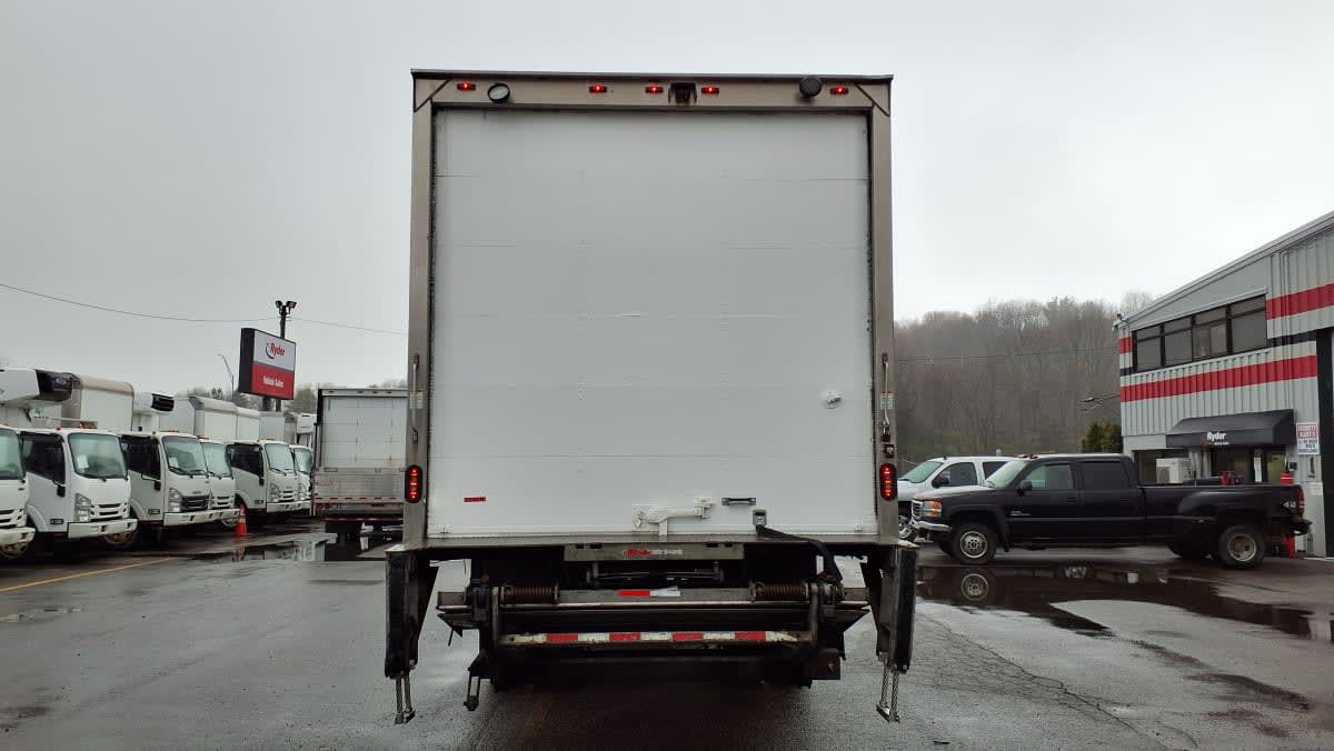 2018 Freightliner M2 106 in Salisbury, MA — photo 5
