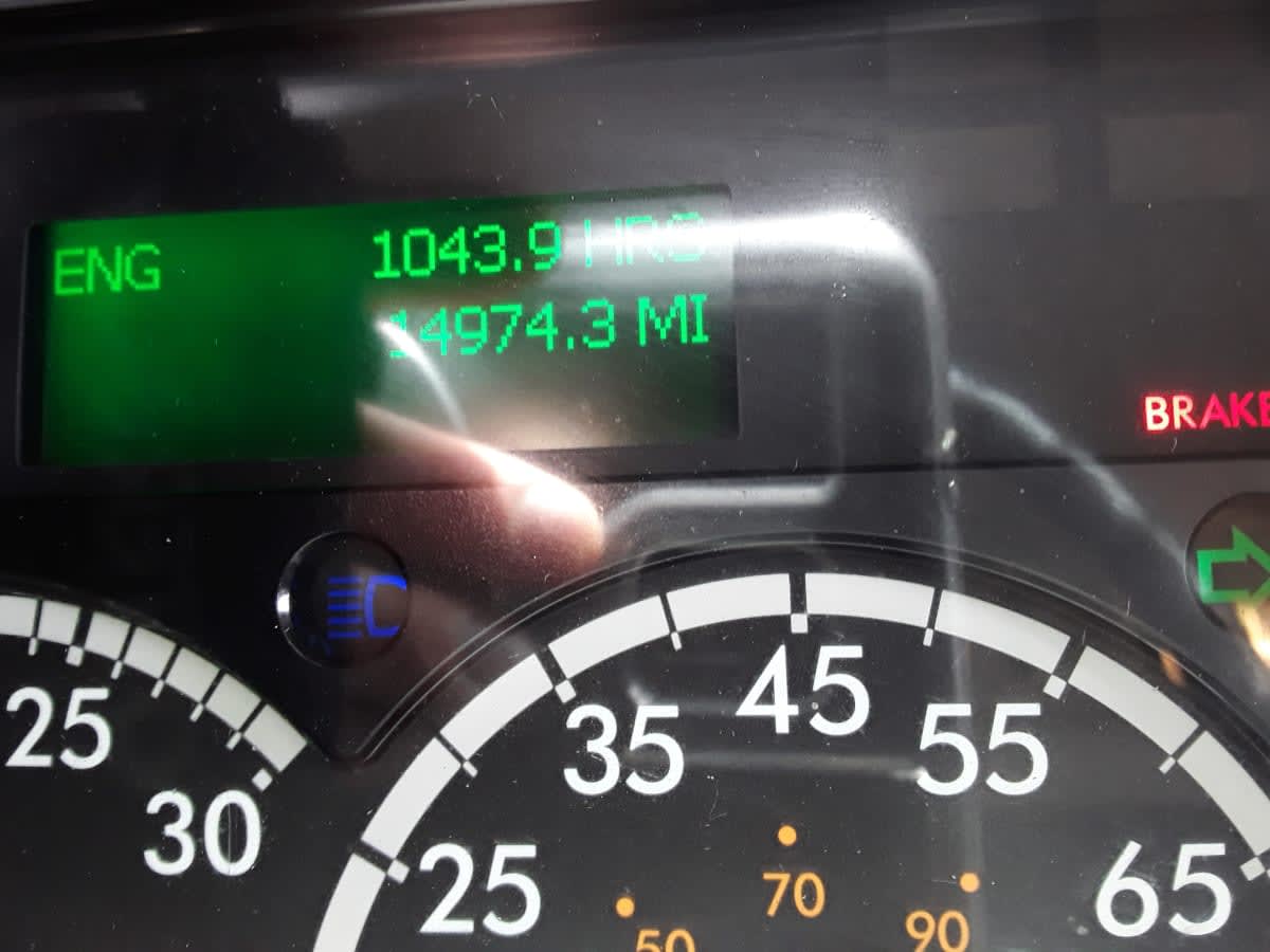 2018 Freightliner M2 106 in Salisbury, MA — photo 15