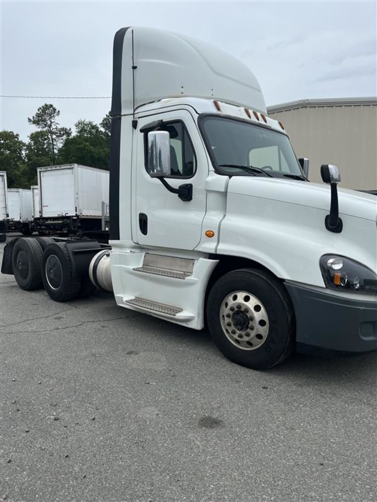 2018 Freightliner Cascadia in Ashland, VA — photo 3
