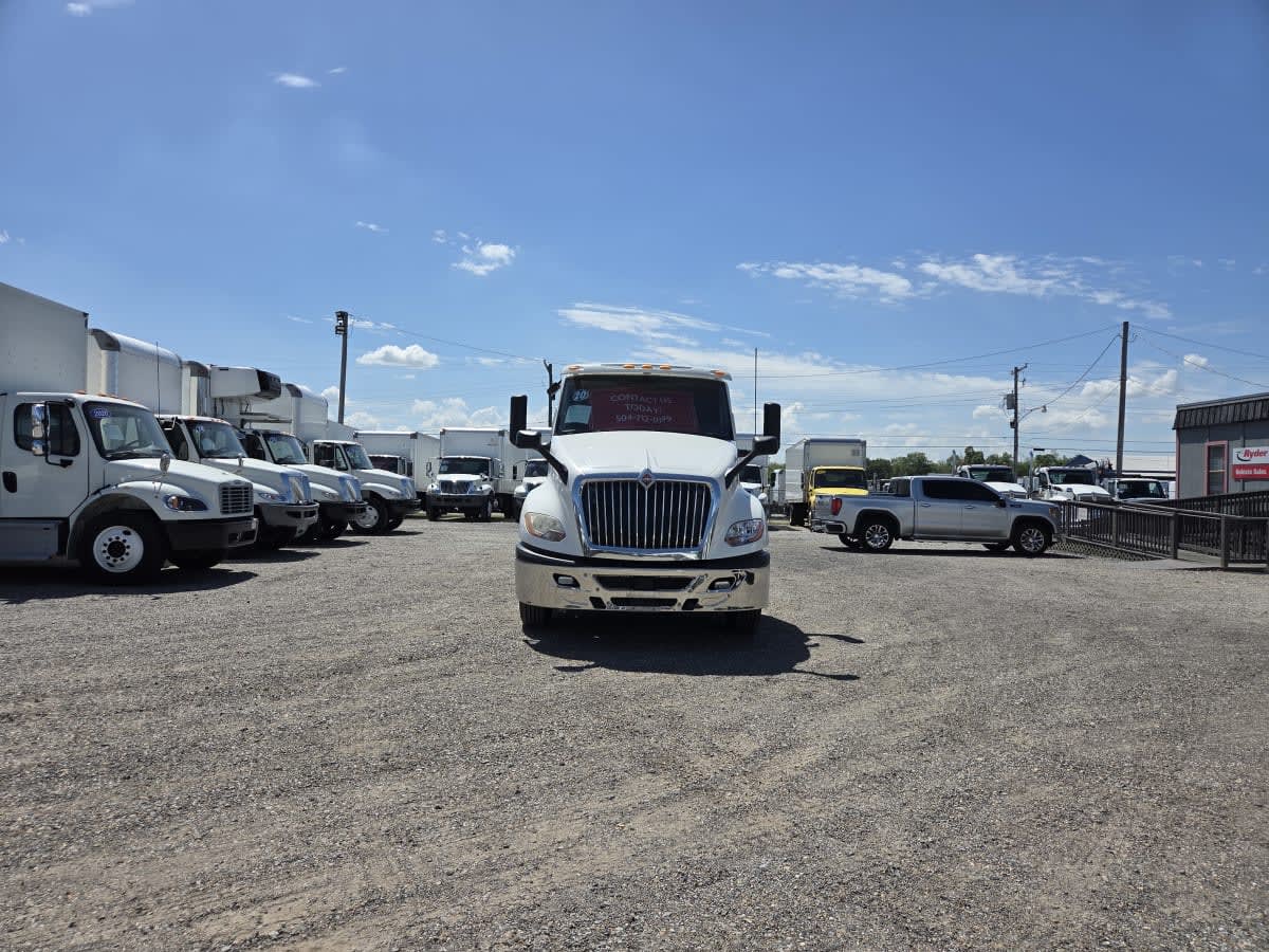 2020 International LT in St. Rose, LA — photo 2