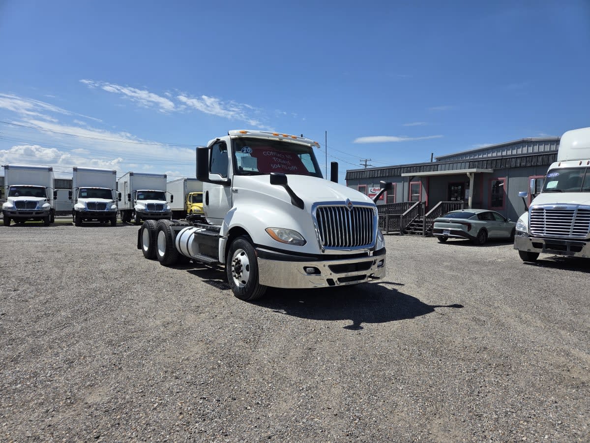 2020 International LT in St. Rose, LA — photo 3
