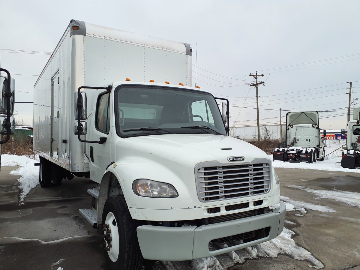 2020 Freightliner M2 106 in Indianapolis, IN — photo 3