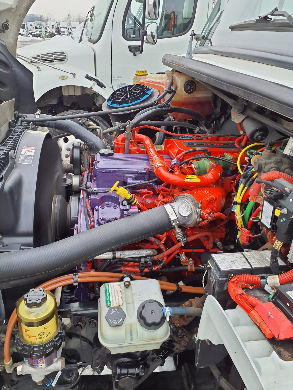 2020 Freightliner M2 106 in Indianapolis, IN — photo 9