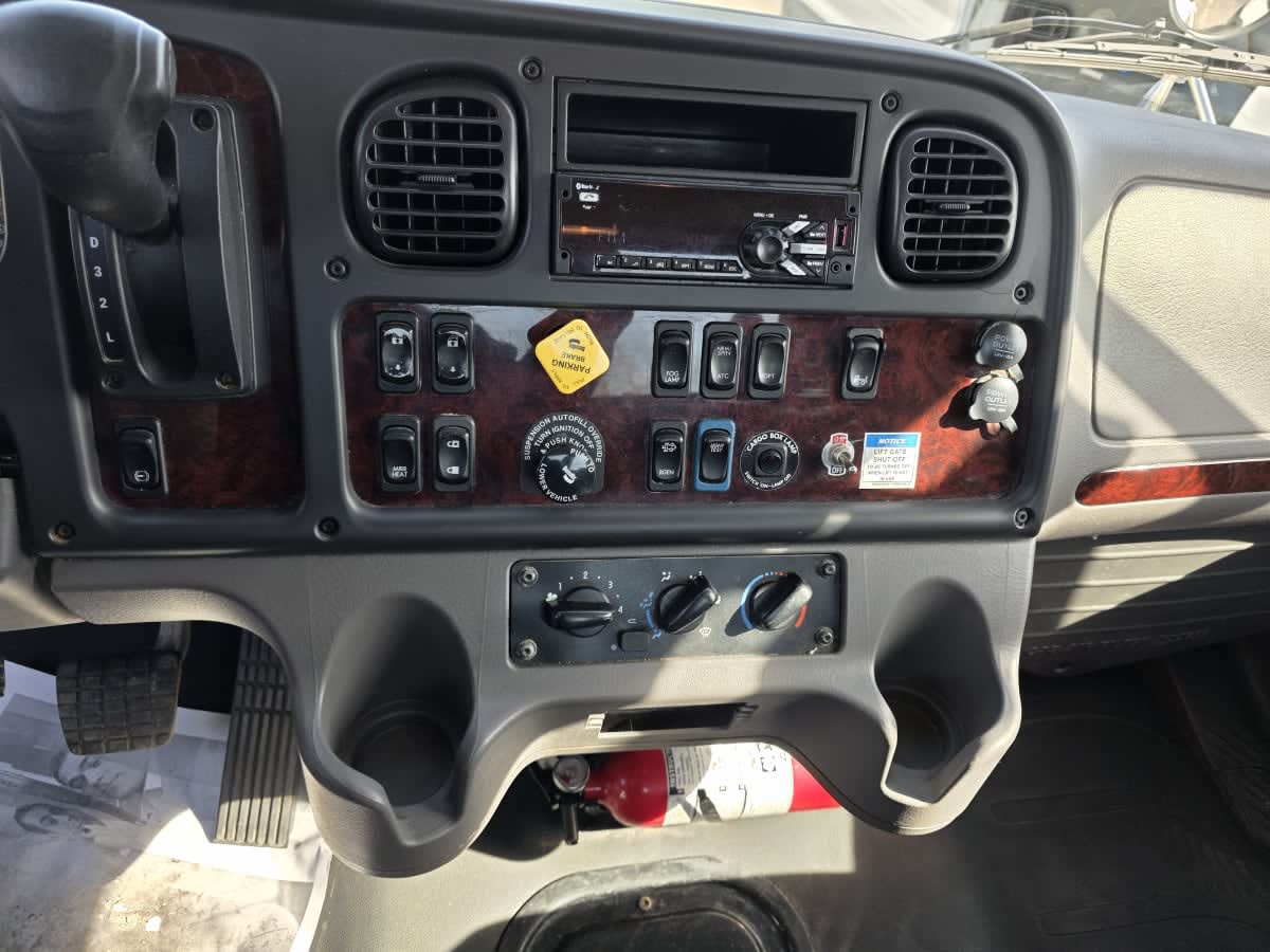 2021 Freightliner M2 106 in Bensalem, PA — photo 9