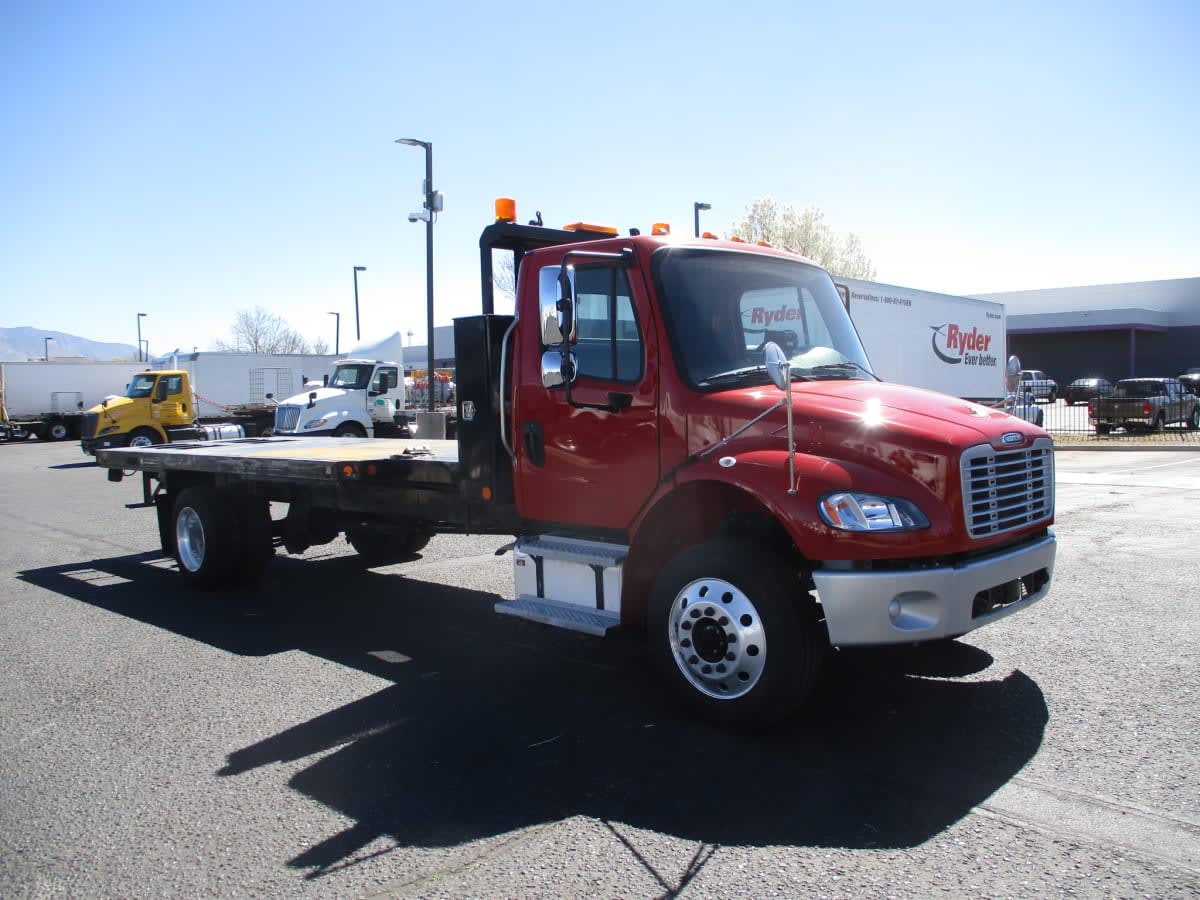 2020 Freightliner M2 106 in Commerce City, CO — photo 3