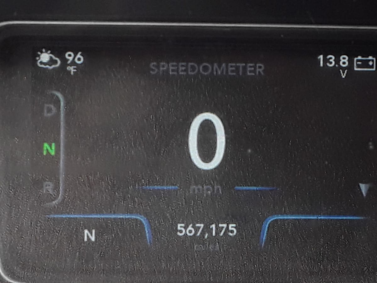 2020 International LT in Montebello, CA — photo 10