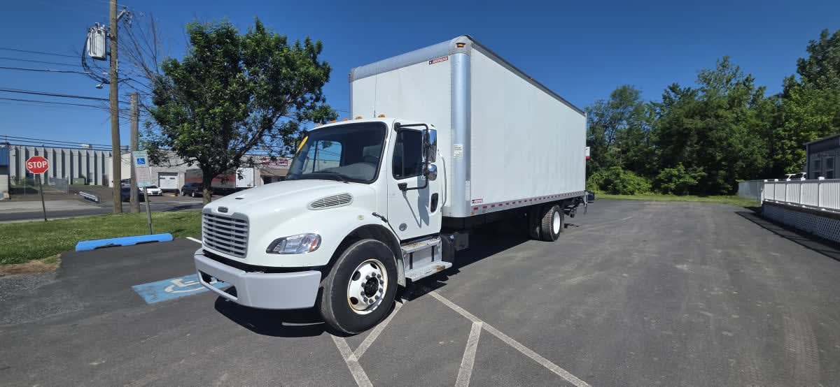 2020 Freightliner M2 106