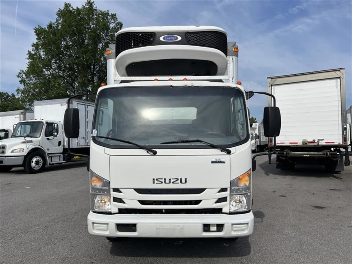 2019 Isuzu NQR in Beltsville, MD — photo 2