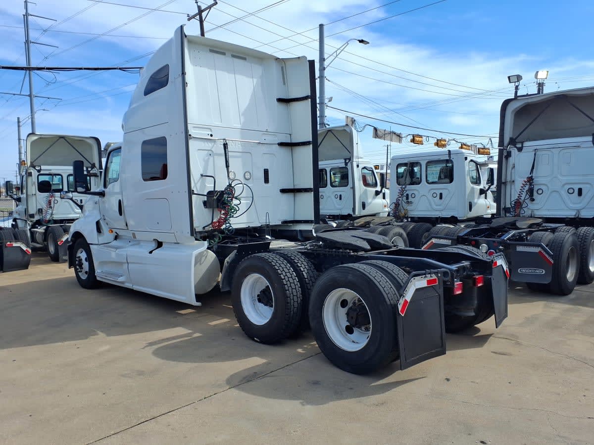 2020 International LT in Dallas, TX — photo 6