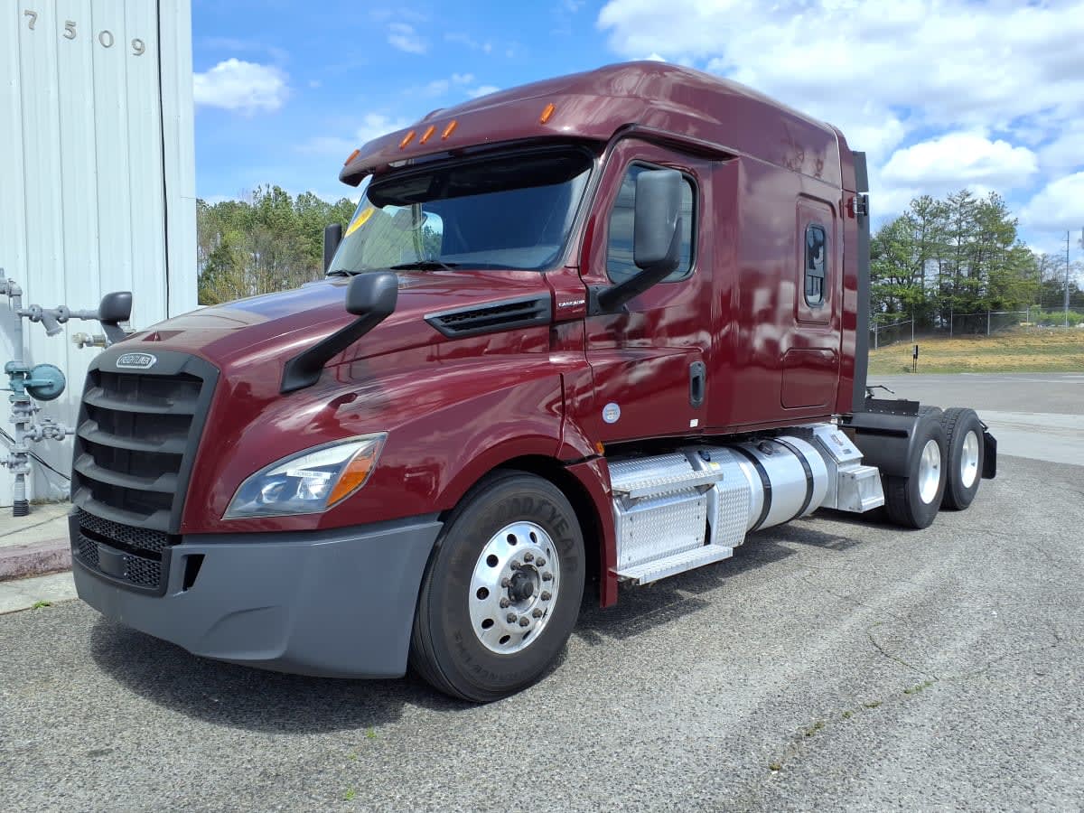 2020 Freightliner Cascadia