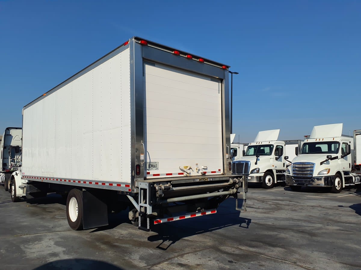 2020 Freightliner M2 106 in Atlanta, GA — photo 6