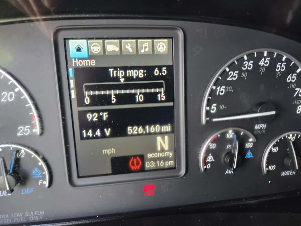 2020 Freightliner Cascadia in St. Rose, LA — photo 11