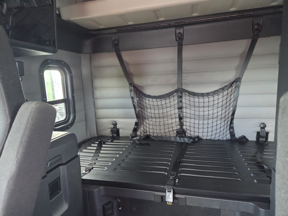 2020 Freightliner Cascadia in St. Rose, LA — photo 8