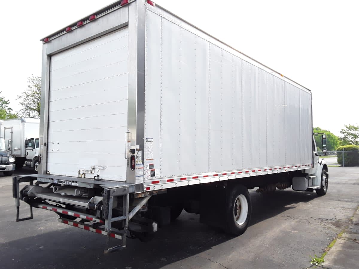 2020 Freightliner M2 106 in Hilliard, OH — photo 4