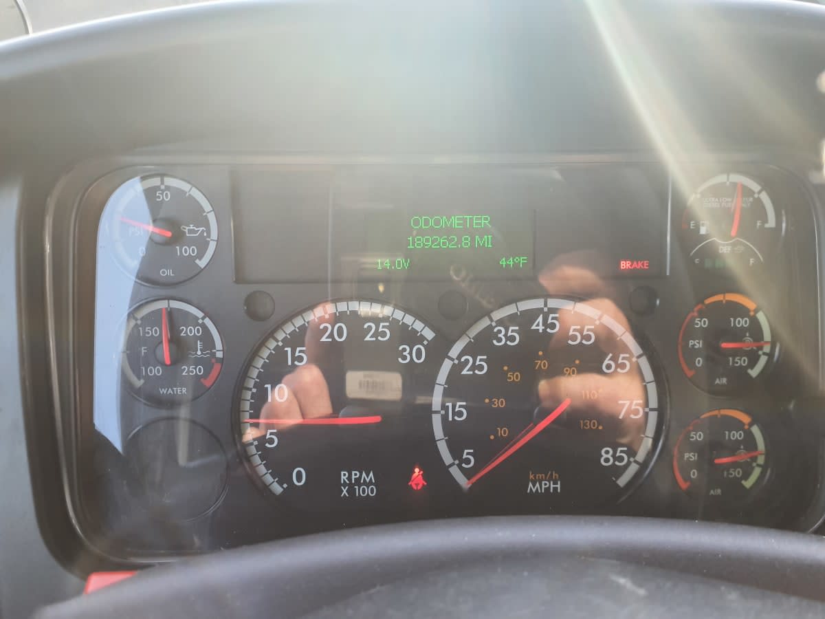 2020 Freightliner M2 106 in Springfield, MA — photo 10