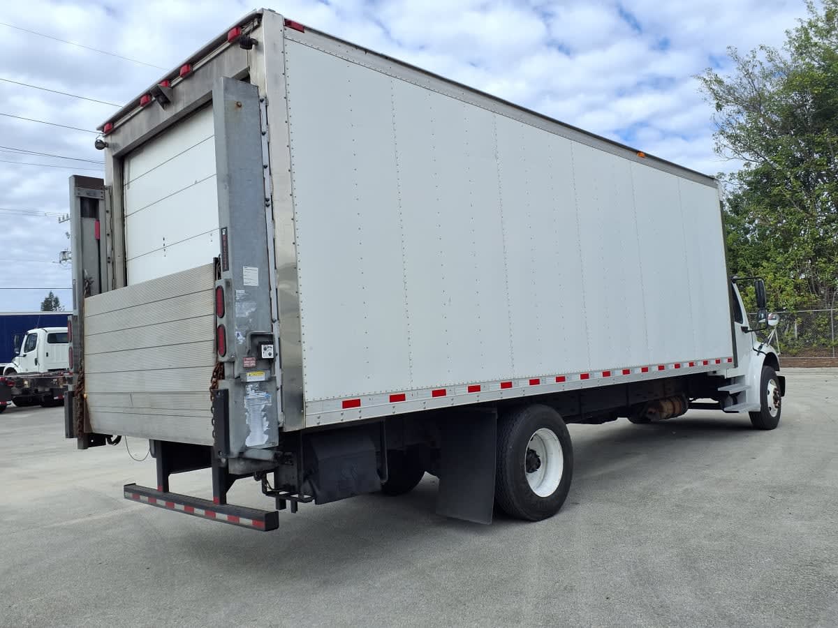 2020 Freightliner M2 106 in Davie, FL — photo 4