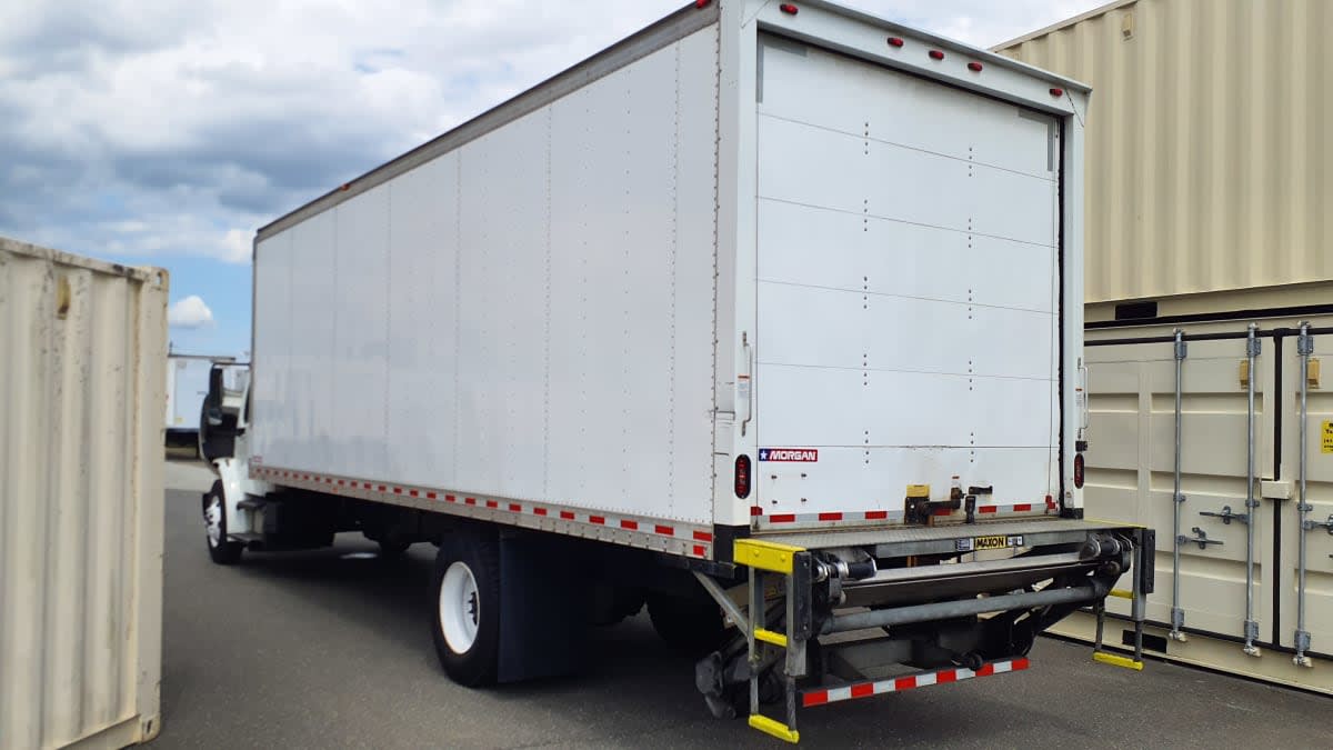 2020 Freightliner M2 106 in Springfield, MA — photo 6