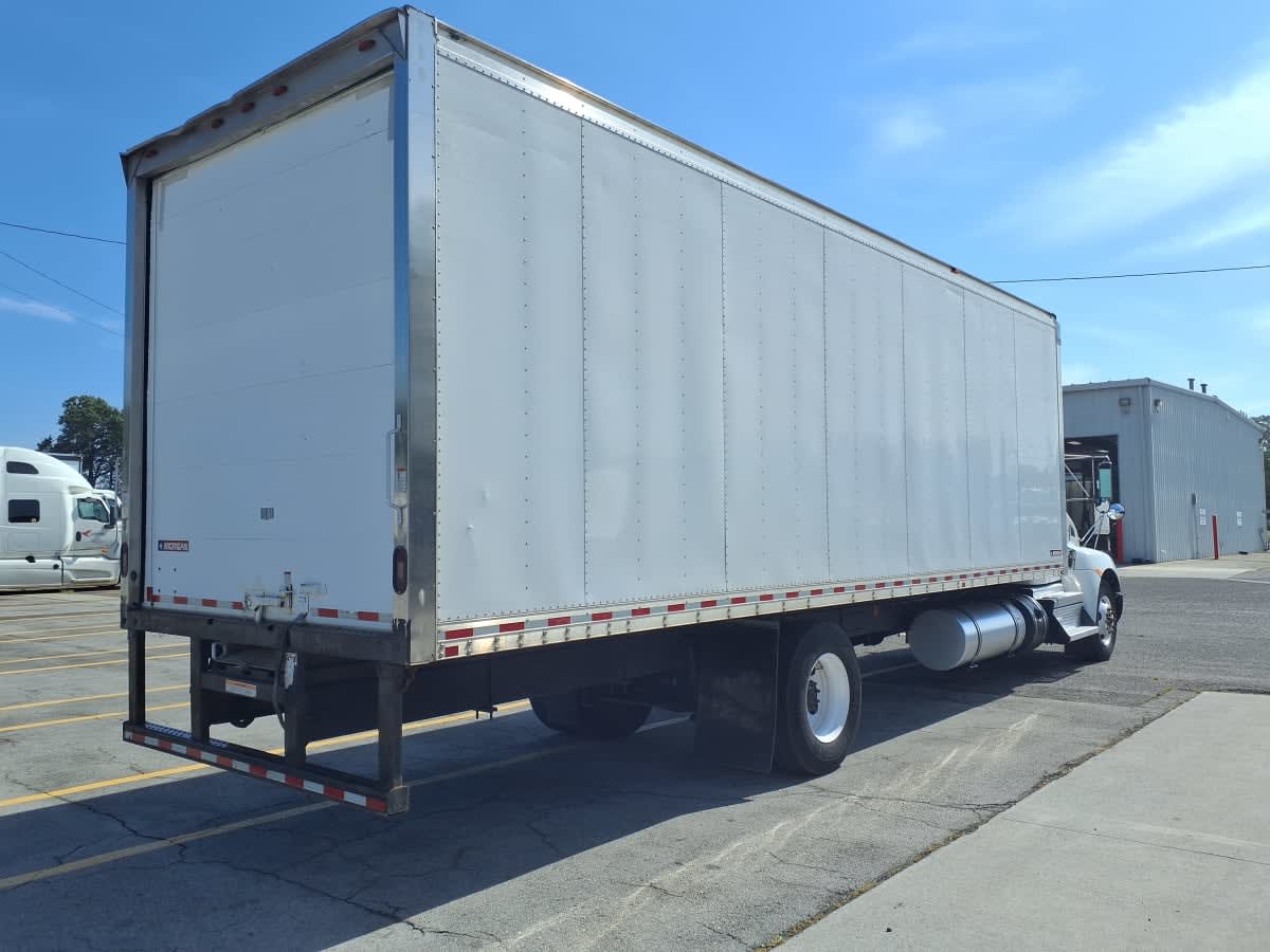 2020 Kenworth T370 in Knoxville, TN — photo 4
