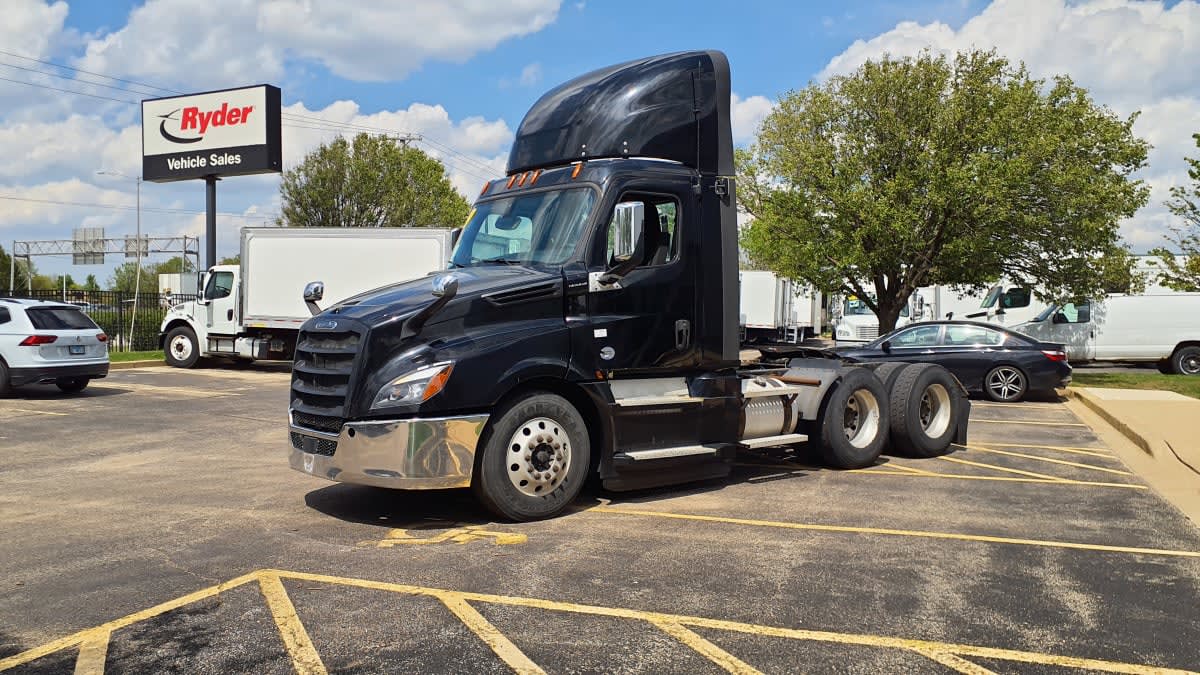 2020 Freightliner Cascadia