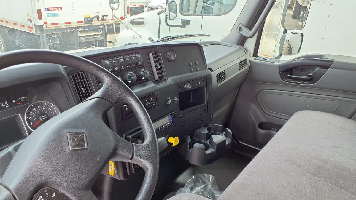 2020 International MV in Bolingbrook, IL — photo 8
