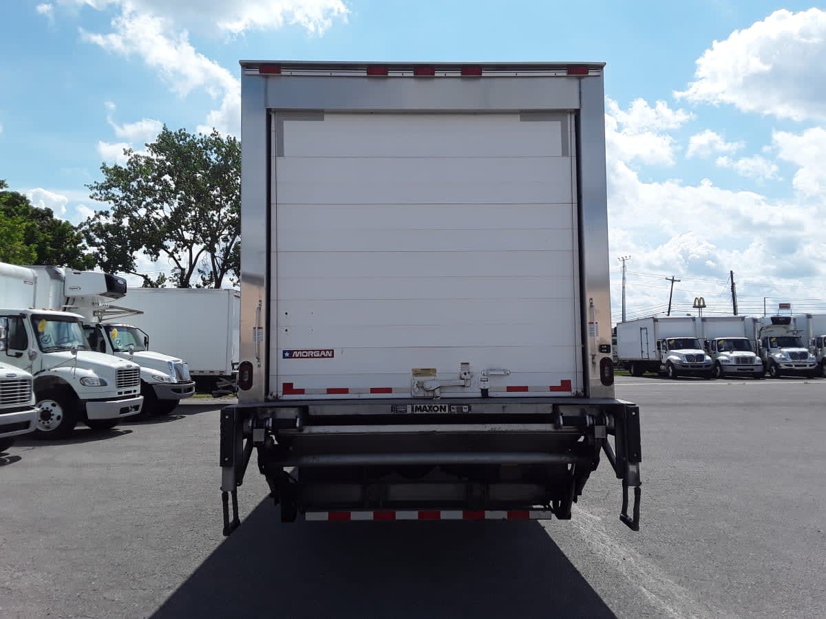 2020 Freightliner M2 106 in La Vergne, TN — photo 5