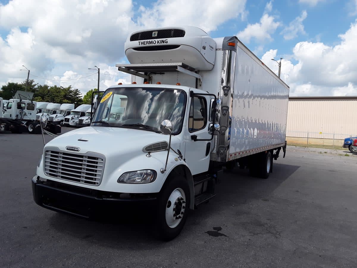 2020 Freightliner M2 106 in La Vergne, TN — photo 3